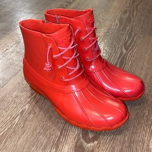 Sperry rubber boots